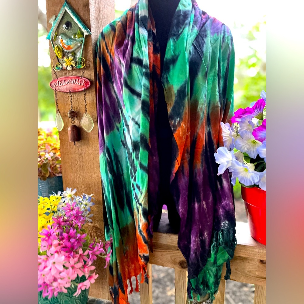 Vibrant Boho Large Fringed Colorful Tie-Dye Angled Design Wrap /Sarong/Scarf - Picture 3 of 8